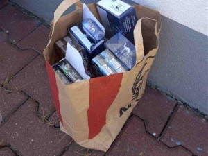 Tisíce zabavených cigaret a odhalení nelegální herny, léto bylo pro jihočeskou celní správu úspěšné