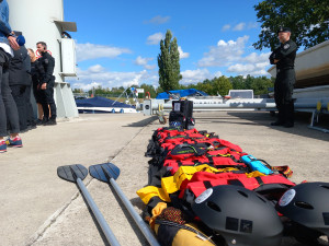 Vybavení městské policie se rozšířilo o motorový člun, dohlížet na pořádek bude na Vltavě i Malši
