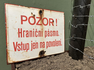 Unikátní výstava poutavě představuje historii ostrahy hranic na Českokrumlovsku v letech 1918 - 2007