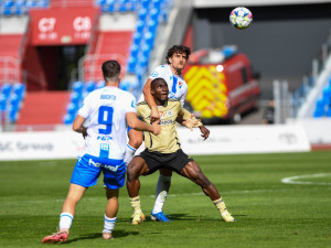 Fotbalisté Ostravy zdolali poslední Budějovice 2:1 a doma zůstali stoprocentní