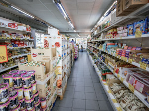 V českobudějovické prodejně Zlevněno.eu lze nakoupit zboží výrazně levněji, než v běžných obchodech