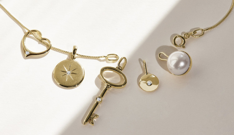 Šperky, které by neměly chybět v žádné šperkovnici
