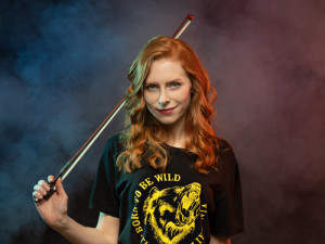 Houslistka Jitka Keltie uspěla i v Madridu a nyní se vrací zpět na jih Čech. Soutěžte o lístky na její koncert