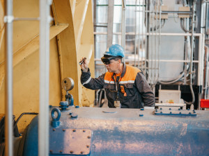 Technikům v Jaderné elektrárně Temelín pomáhají při práci brýle s rozšířenou realitou