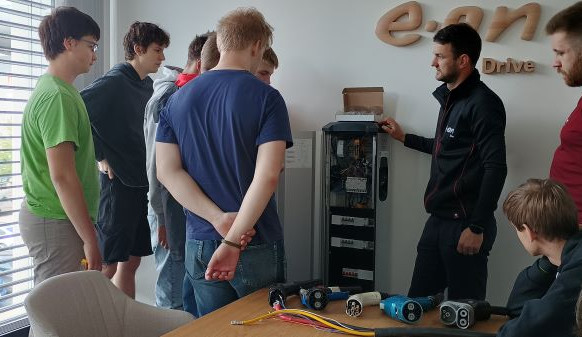 SPŠ SE představuje obor elektromobilita pro nové generace odborníků