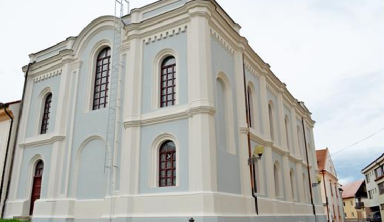 Oprava vyškovské synagogy se vyvedla. Radnice budovu nyní hlásí do soutěží