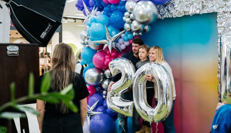 dan.kubat14@gmail.com +420774407608_