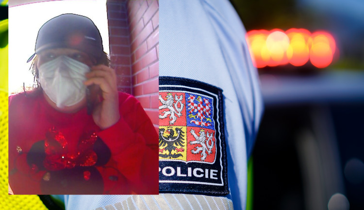 Z nákupního košíku zmizela taška i s platební kartou. Ještě ten den z účtu zmizely peníze