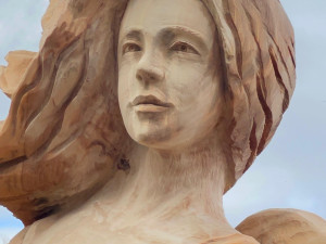 Betlém na náměstí doplní nová socha. Anděla hojnosti odhalí 1. prosince