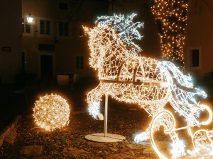 Užijte si adventní čas v Českém Krumlově s extra porcí světel