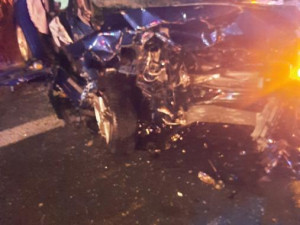 Nehoda dvou aut uzavřela silnici u Sepekova. Tři lidé se zranili