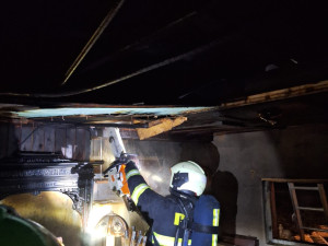 U Bechyně hořela chata. Škoda je 100 tisíc korun