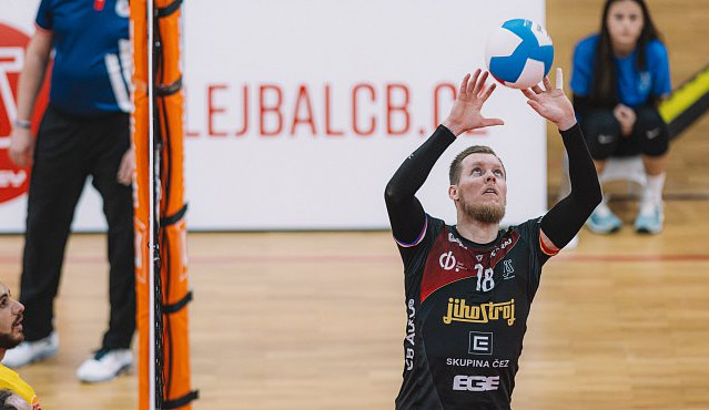 Bartůňkova premiéra na jedničku. Jihostroj smetl Ústí 3:0.