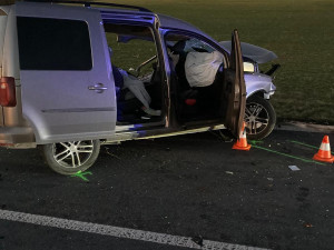 Vážná nehoda na Strakonicku. Na místě zasahoval také záchranářský vrtulník