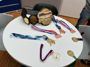 Veselí nad Lužnicí dobývá svět MMA: Matyáš Gruber se stal mistrem světa v Jakartě