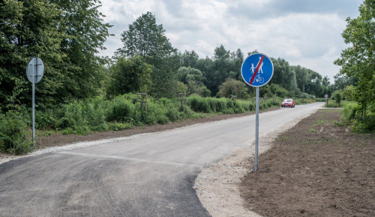 Město chce cyklostezkou spojit sídliště Máj a Mladé