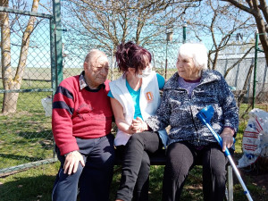 Zdravotní sestry z hospicových zařízeních dávají pacientům naději i lásky a pomáhají jim s důstojným odchodem