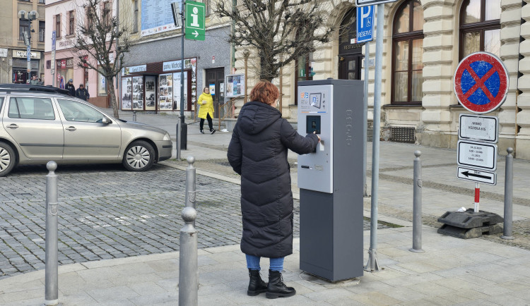 Novinky v parkování v Přerově. Počet placených lokalit se rozšířil, roční karta pro obyvatele je za 600 korun