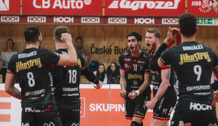 Třetí výhra v řadě. Jihostroj zvládl nervózní duel s Odolkou