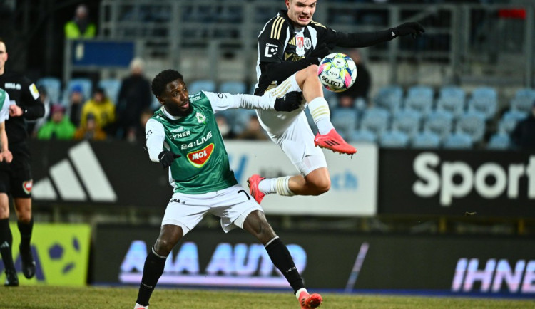 Jablonec v přesilovce vyhrál v Budějovicích 3:2. Jan Chramosta dal svůj 100. gól v lize