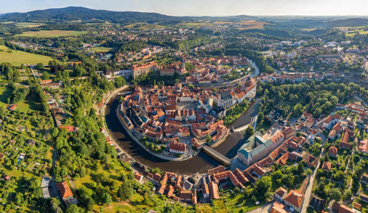 Český Krumlov plánuje severní obchvat, obyvatelé se obávají bourání domů