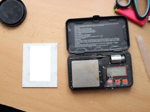 Pro jednadvacetiletého dealera si přišla kriminálka. Našla u něj pervitin i marihuanu