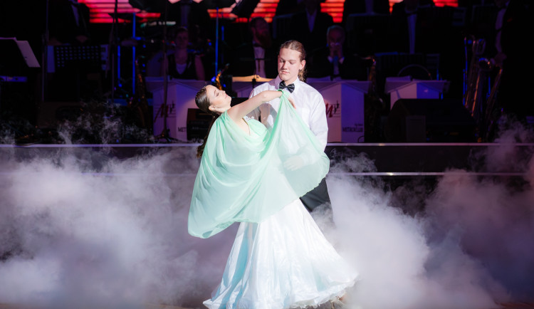 Ples Jihočeské univerzity 2024