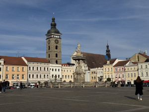 Samsonovu kašnu zahalí lešení. Čeká ji oprava