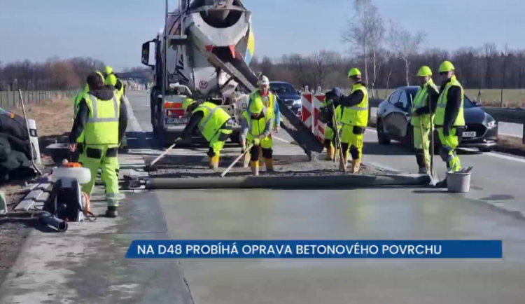 Na D48 u Frýdku-Místku probíhá oprava betonového povrchu