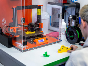 Jak Střední škola automobilní a technická v Českých Budějovicích mění výuku pomocí moderních technologií