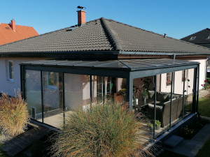 Zimní zahrady jsou čím dál oblíbenější. Výhodou je jejich široké využití, říká majitel soběslavské firmy