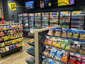 Nová automatizovaná prodejna 24/7 PONT to go na vlakovém nádraží v Budějcích