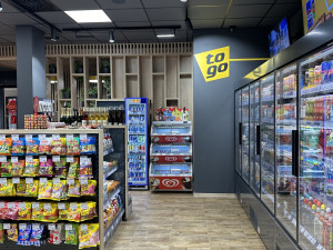 Nová automatizovaná prodejna 24/7 PONT to go na vlakovém nádraží v Budějcích