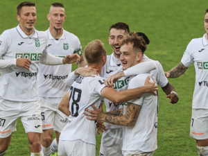 Fotbalisté Karviné díky hattricku Vechety vyhráli po obratu v Budějovicích 3:2