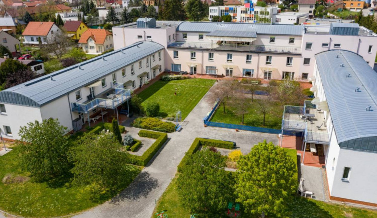 Středočeský kraj ušetří 470 milionů korun díky nejrozsáhlejšímu EPC projektu v Česku