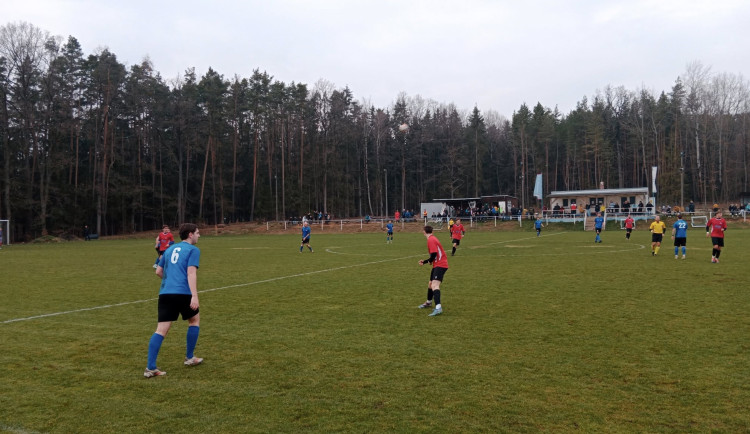 Utkání Mokrého s Dívčicemi.