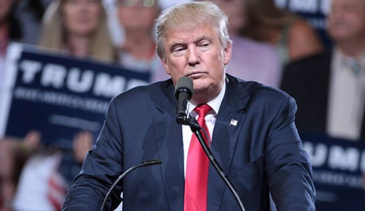 „Bude to zlatý věk Ameriky,“ řekl Trump a oznámil cla pro celý svět. Vůči EU budou dosahovat 20 %