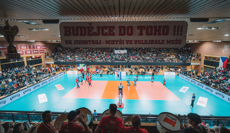 dan.kubat14@gmail.com +420774407608_