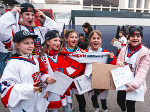 Hokejistky ve druhém utkání na domácím mistrovství podlehly favorizovaným USA 0:4