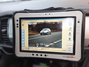 Speed marathon na jihu Čech. Policie zkontrolovala téměř 500 aut