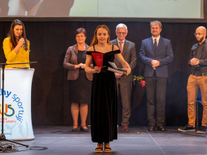 Nadějná gymnastka Jihočeského kraje, to je Anna Beerová