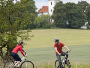 Jižní Čechy startují cyklosezonu. Ráj pro aktivní sportovce i rodiny s dětmi