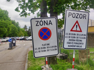 Na Sokolák se vrátí opravená dřevěná lávka. Projdete se po ní už v pátek