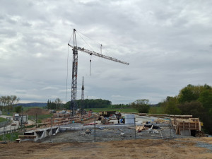 Řidiči od pondělí neodbočí ze silnice I/3 u Dolního Dvořiště na Vyšší Brod. Musí objížďkou