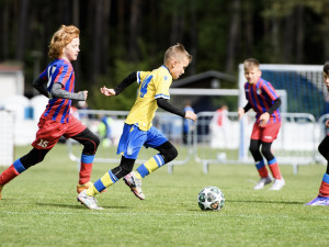 Skandování, góly a silné emoce. Malí fotbalisté si letošní Autodraft Cup užili