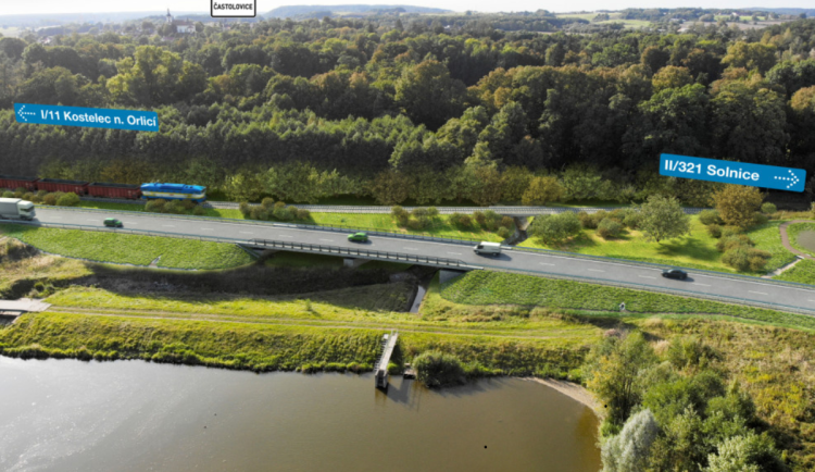 Příští týden se začne stavět obchvat Častolovic. Městem denně projede 14 tisíc aut