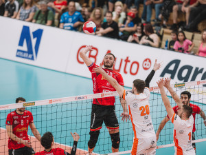 Jihostroj prodloužil smlouvu se všemi blokaři. Zůstává i mistr Evropy