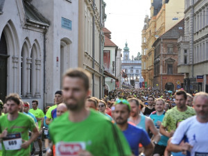 V sobotu obsadí Budějce běžci. Čeká je pozměněná trasa půlmaratonu