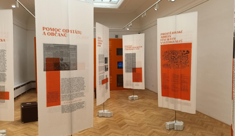 FOTOGALERIE: Z Tridentska na Hanou. Výstava v Prostějově připomíná osudy italských vystěhovalců