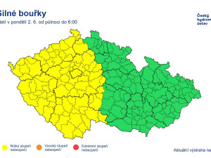 Na jihu Čech hrozí silné bouřky. Výstraha platí až do pondělí